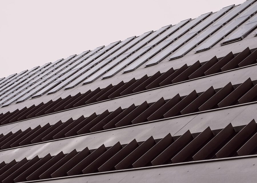 Abstrakte Architekturaufnahme zu konzerninternem Run-off und Bestandstrennung in der Versicherungsgruppe